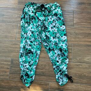 Cuddl Duds Green Floral Drawstring Harem Pants with Ruched Ankles